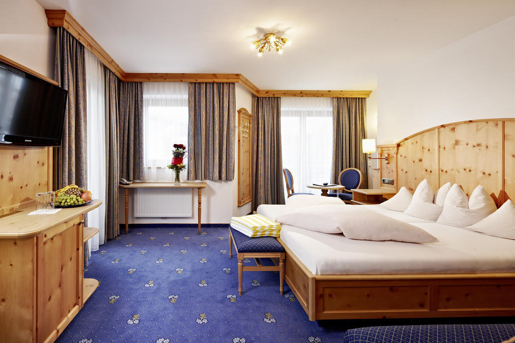 Hotel Jaegerhof Герлос Номер фото